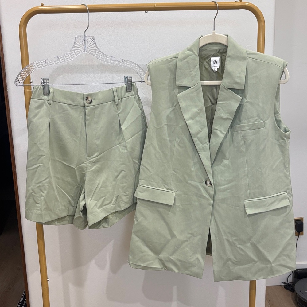 Vest Set